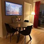Moderne Leilighet I Lorenveien